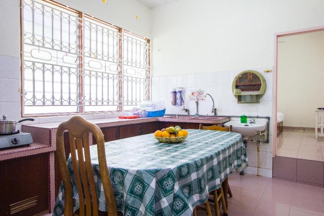 Sweet Home With 2 Auto Gates At Bm, Penang, M'Sia Bukit Mertajam Exterior foto
